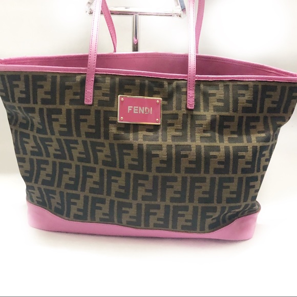 Fendi Handbags - FENDI Zucca Pattern Shoulder Tote Bag